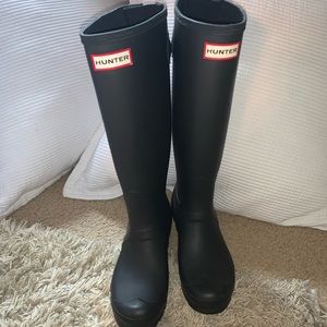 Hunter rain boots